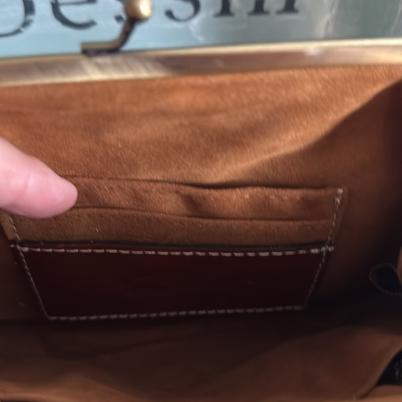 Patricia Nash Kiss Lock Pink Red Green Floral Wristlet NWOT - Picture 4 of 10